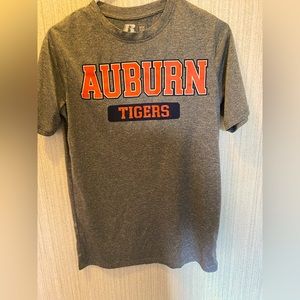Size small Auburn t shirt